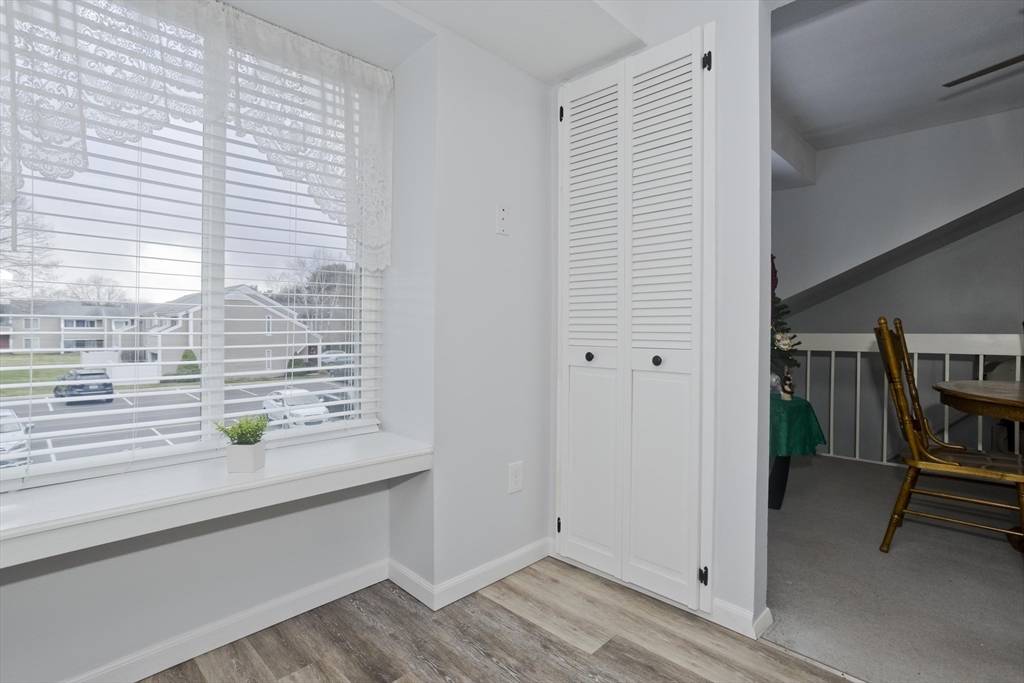 Springfield, MA 01129,286 Nassau Dr #286