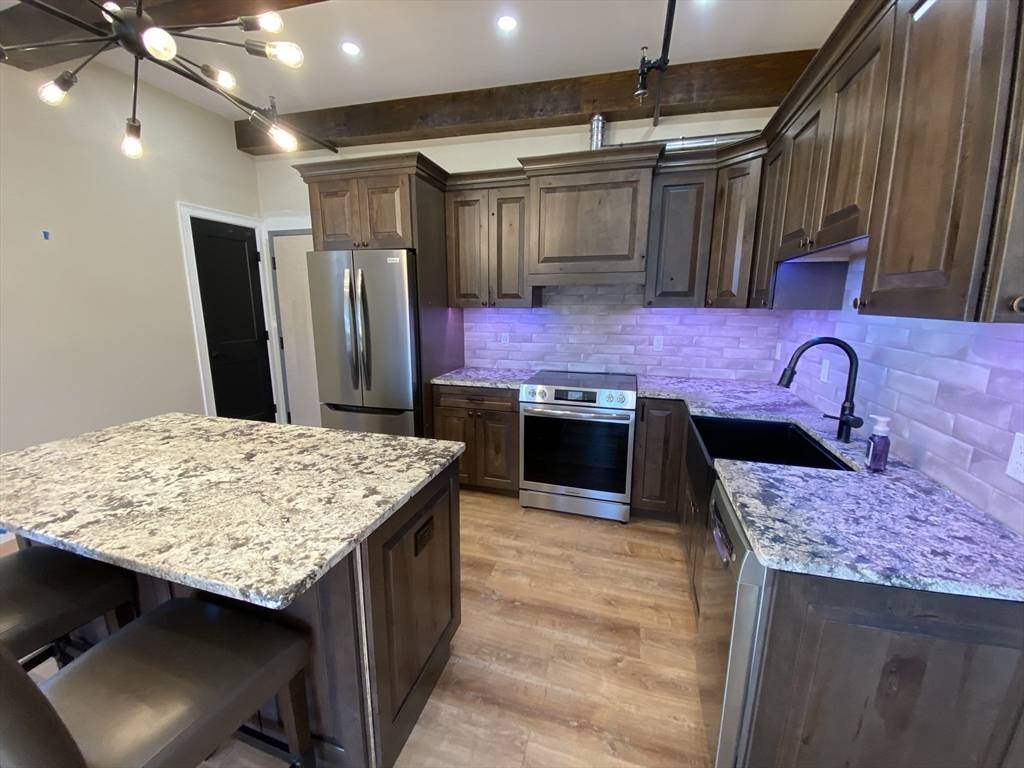 Peabody, MA 01960,80 Foster St #501