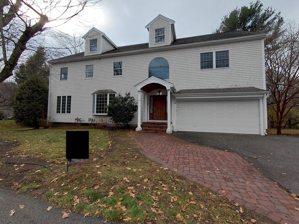 Lexington, MA 02420,218 Lowell St