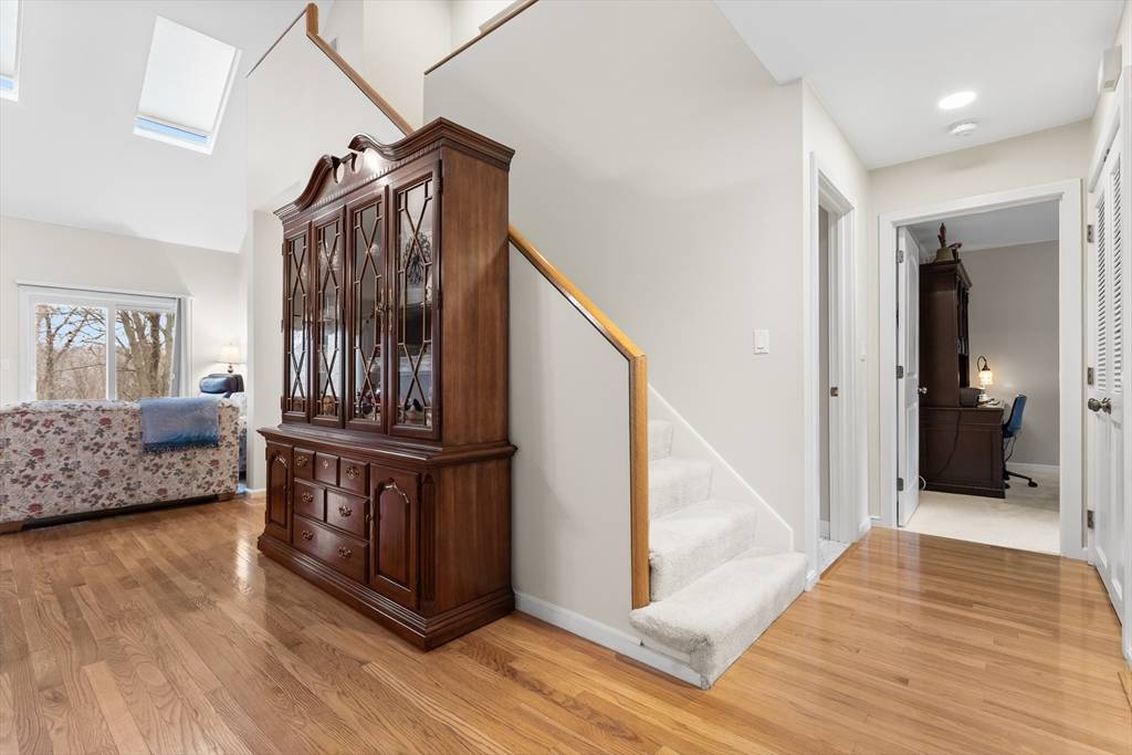 Woburn, MA 01801,14 Saw Mill Brook Way #14