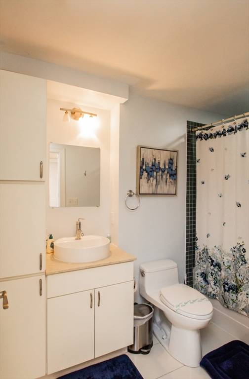 Boston, MA 02114,22 Hancock St #102