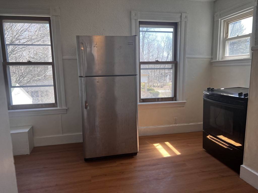 Westminster, MA 01473,21 Elliott St #2