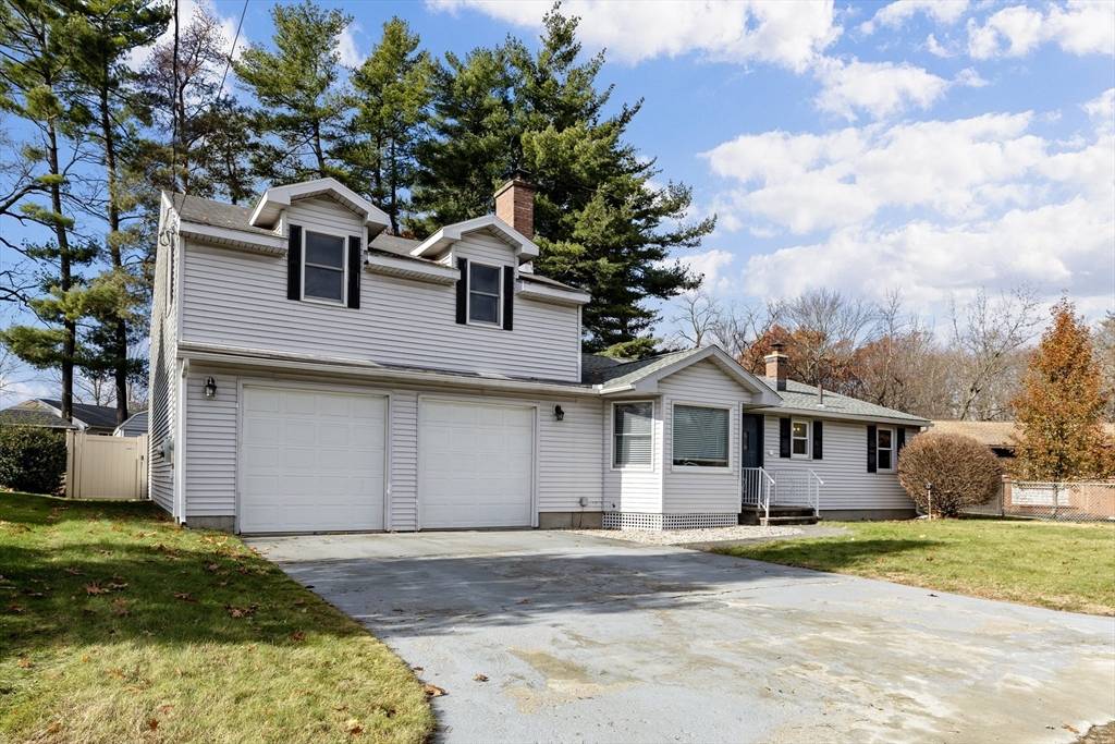 Chicopee, MA 01013,141 Simonich Circle