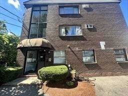 Malden, MA 02148,236 Broadway #4
