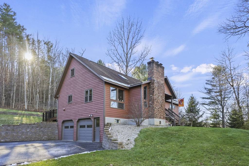 Pittsfield, MA 01201,551 Tamarack Rd