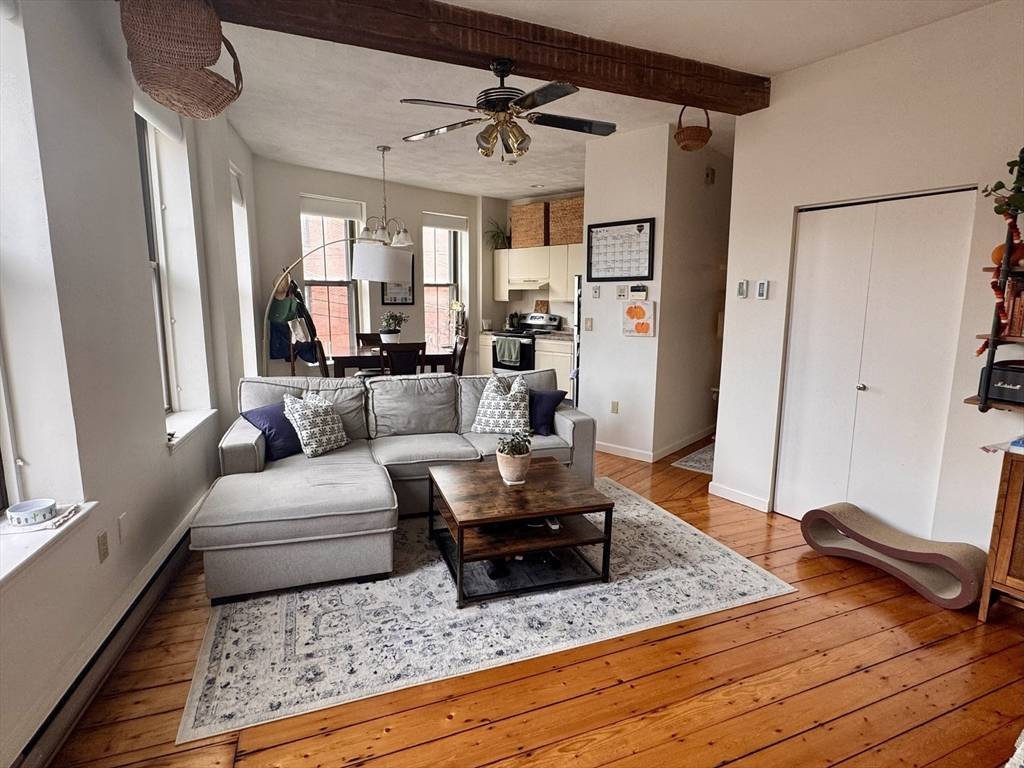 Chelsea, MA 02150,26 Beacon #4