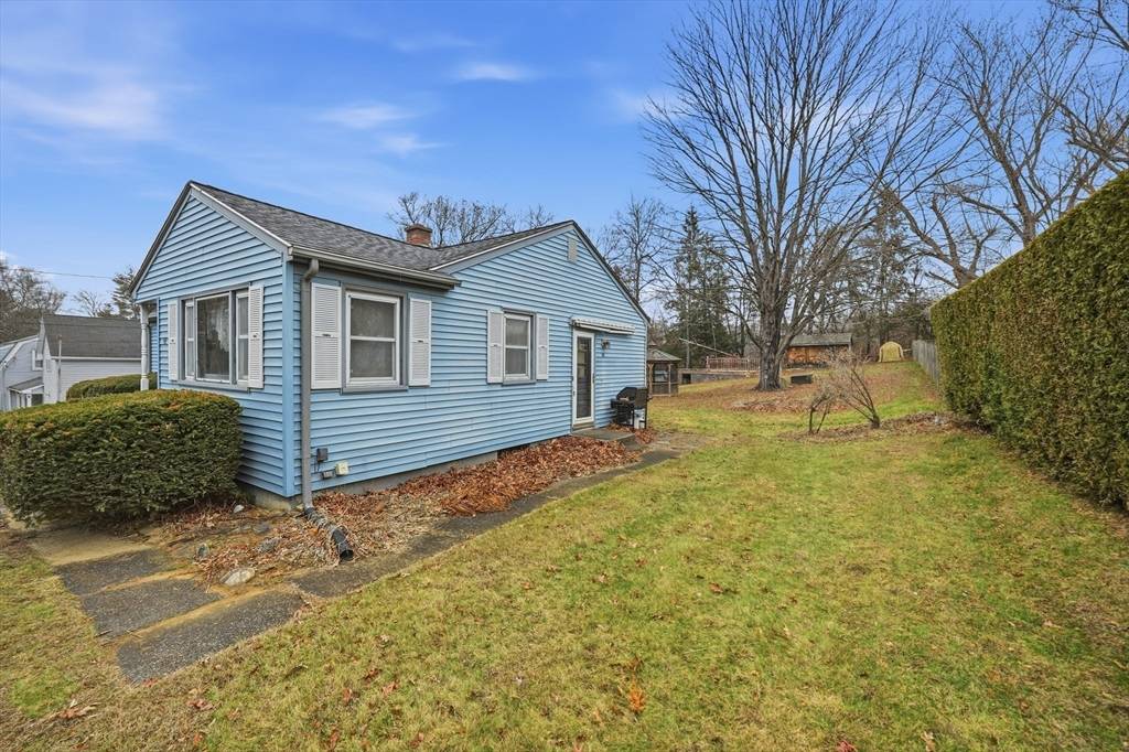 Westfield, MA 01085,40 Janis Road