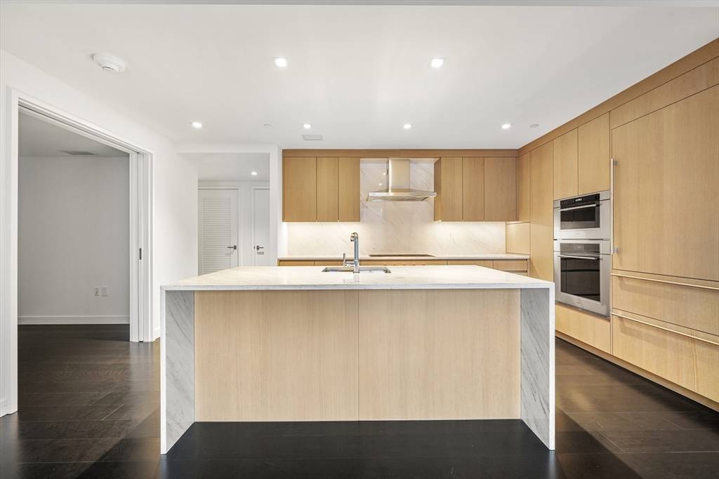 Boston, MA 02210,150 Seaport Blvd #9B