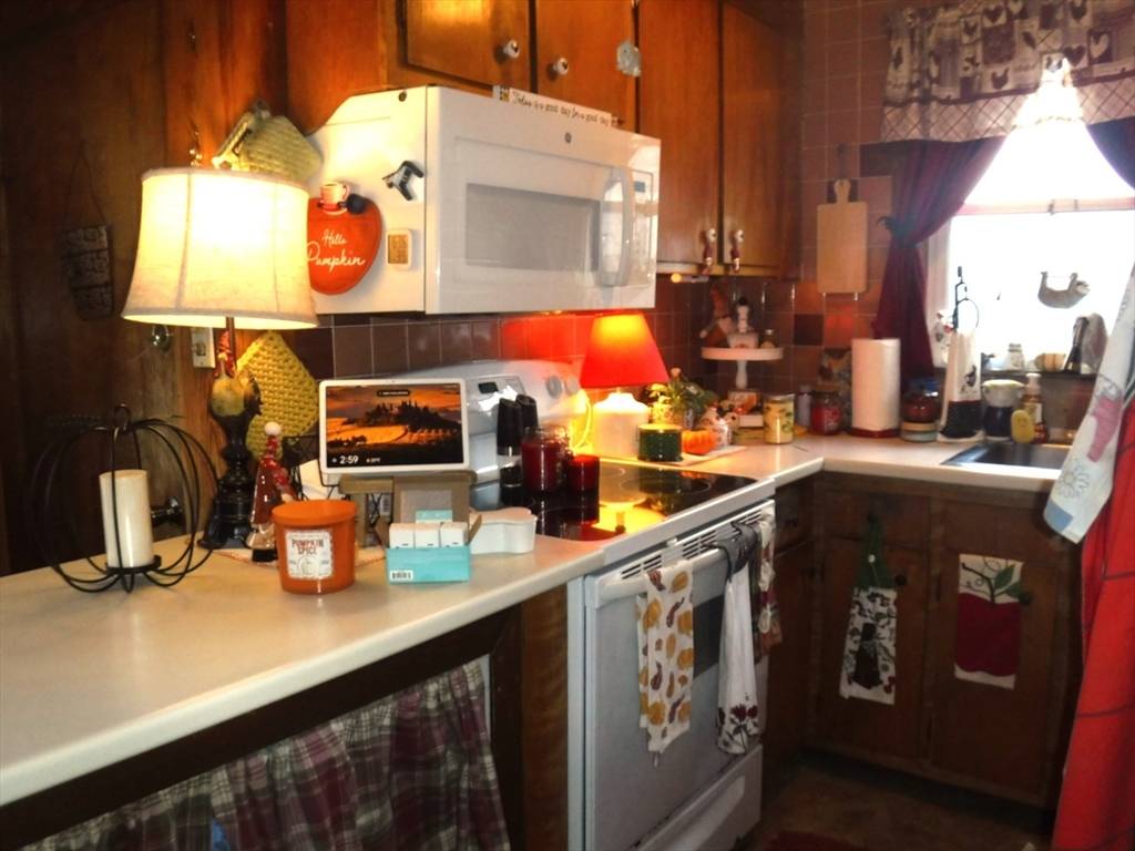 Methuen, MA 01844,24 Boylston