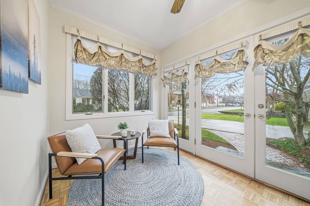 Lynnfield, MA 01940,2 Witham Street