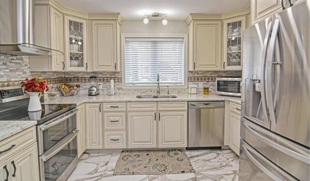 Everett, MA 02149,56 Valley St