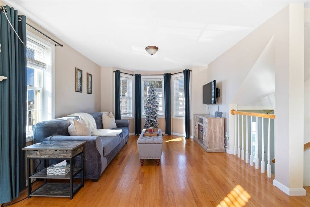 Worcester, MA 01607,72 Sophia Dr