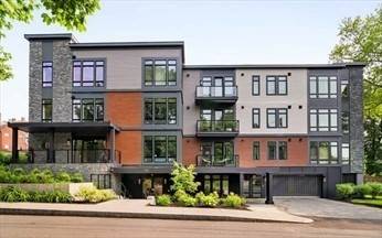 Newton, MA 02468,20 Kinmonth Rd #201