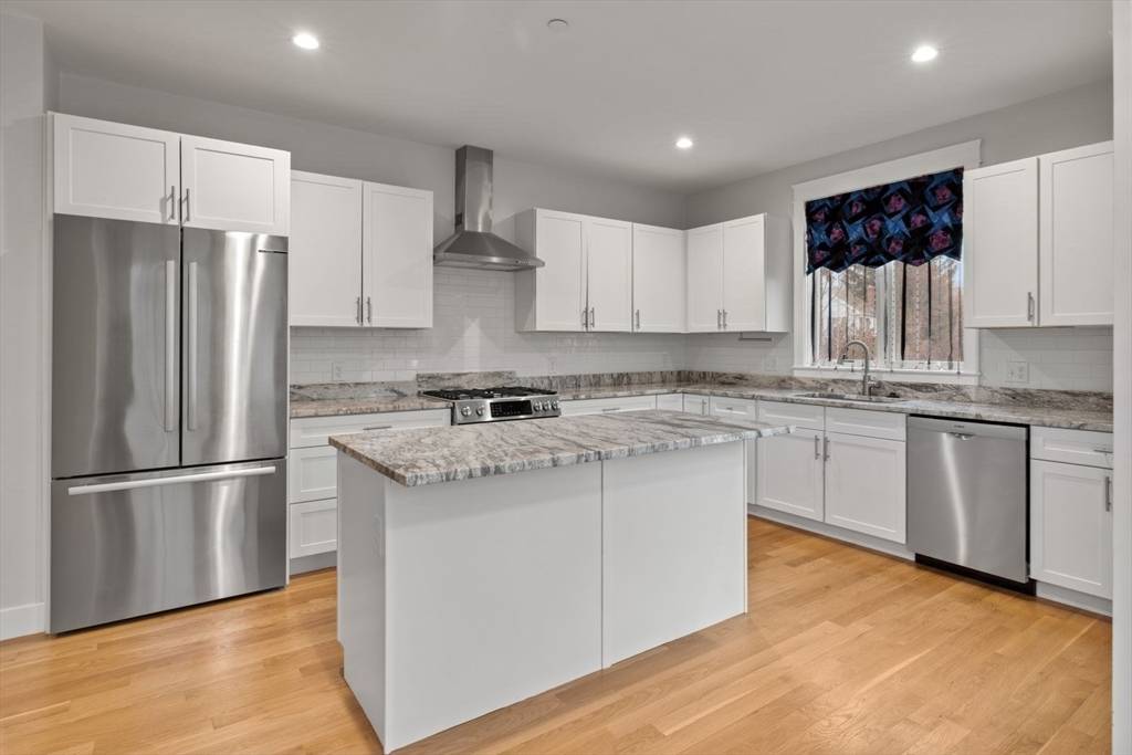 Ipswich, MA 01938,50 Market St #2