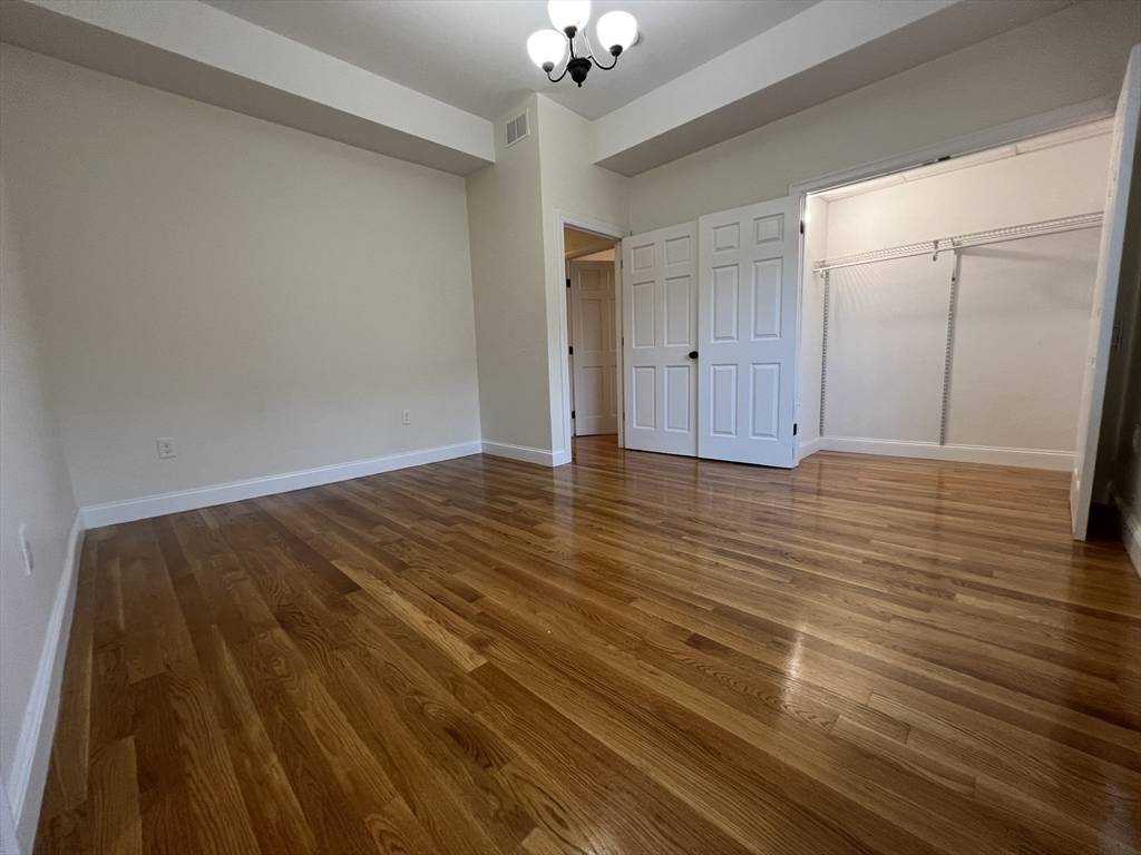 Quincy, MA 02171,69 Appleton Street #2-2