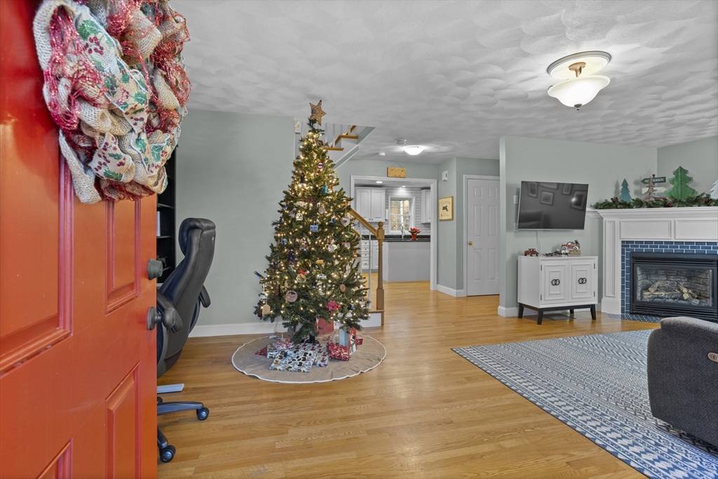 Westford, MA 01886,57 Lake Shore Drive North