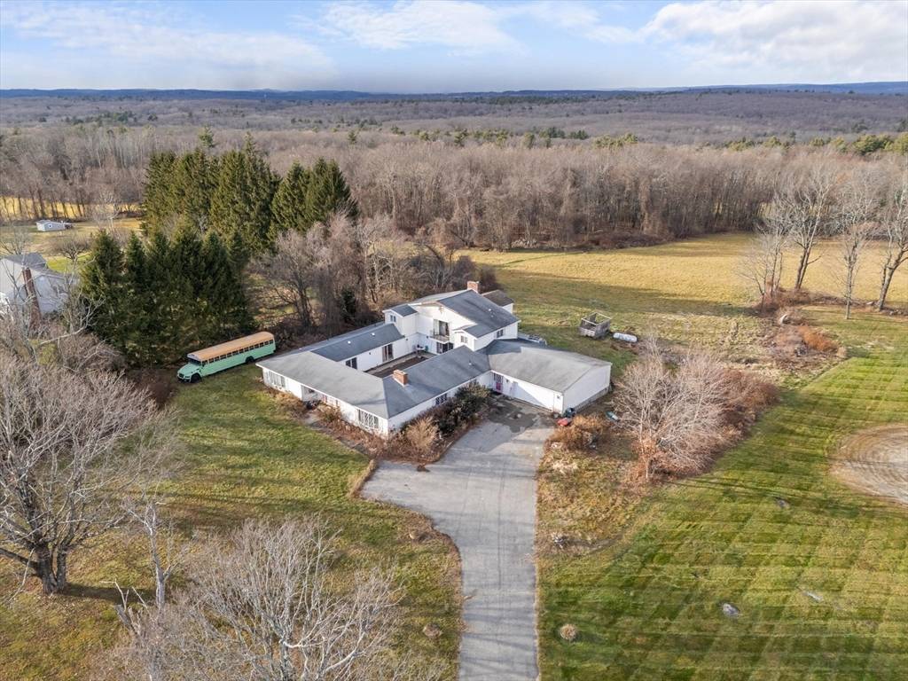 Sutton, MA 01590,186 Eight Lots Rd