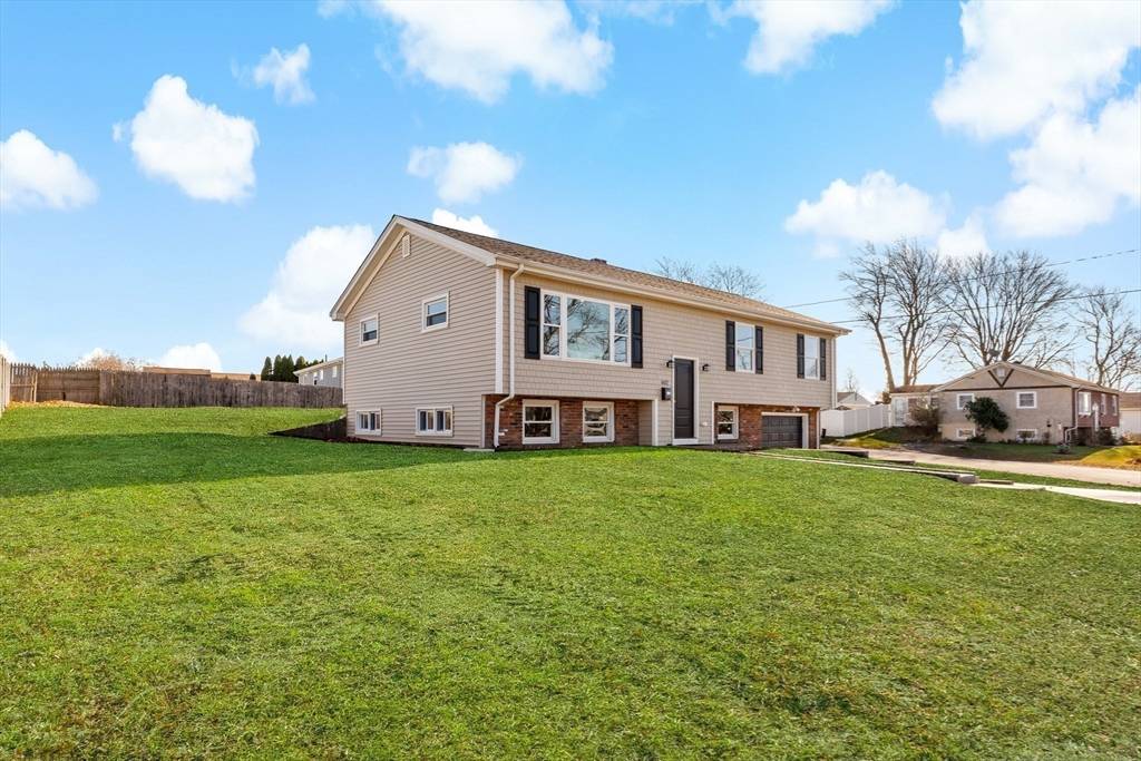 Somerset, MA 02726,602 Regan Rd