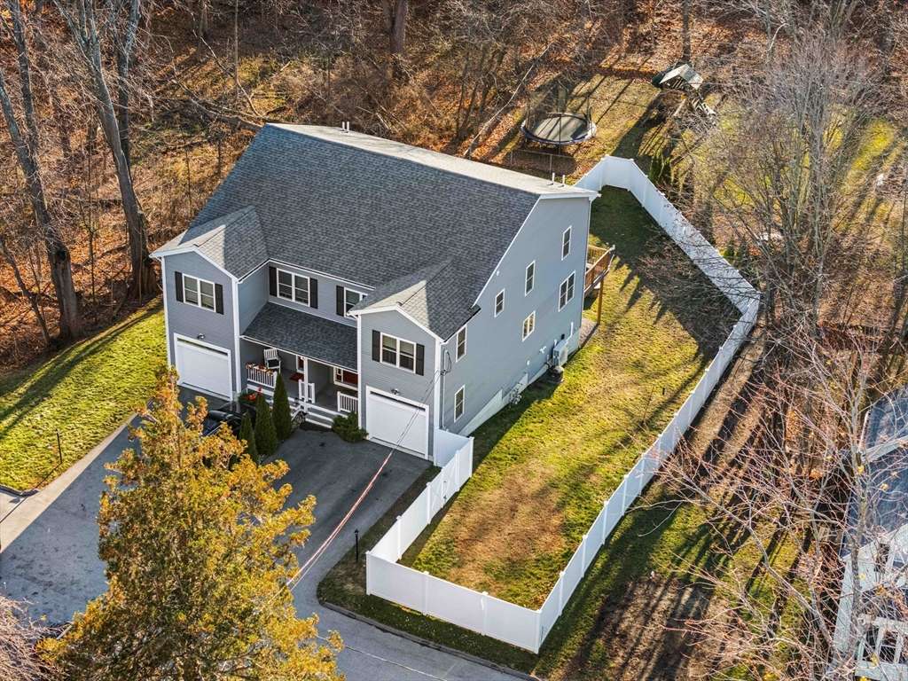 Haverhill, MA 01835,83 S Central St #83