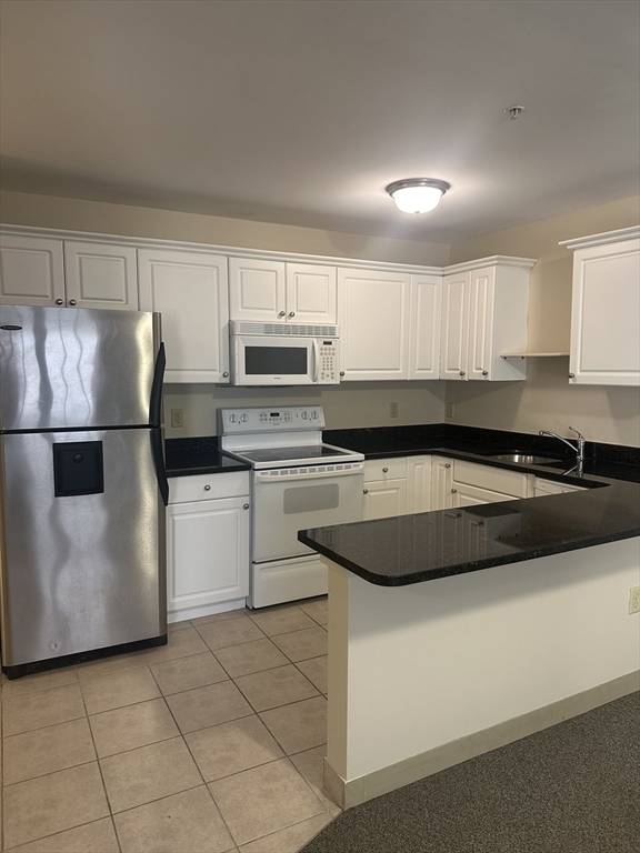 Malden, MA 02148,10 Florence Street #500