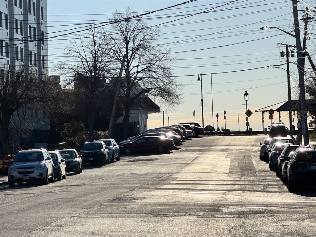 Revere, MA 02149,14 Beverly