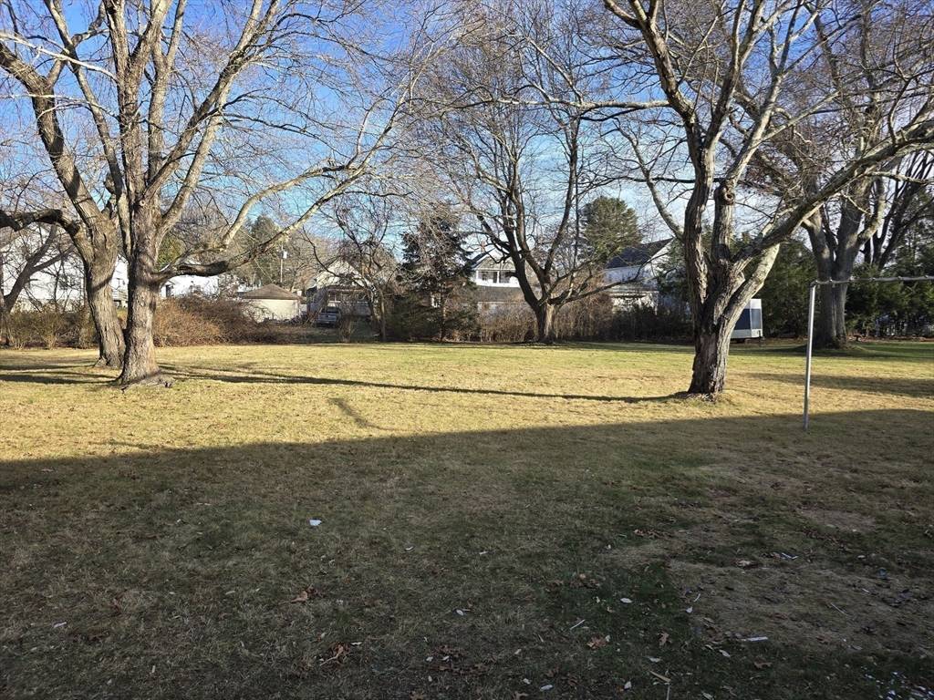 Webster, MA 01570,24 Pepka Dr