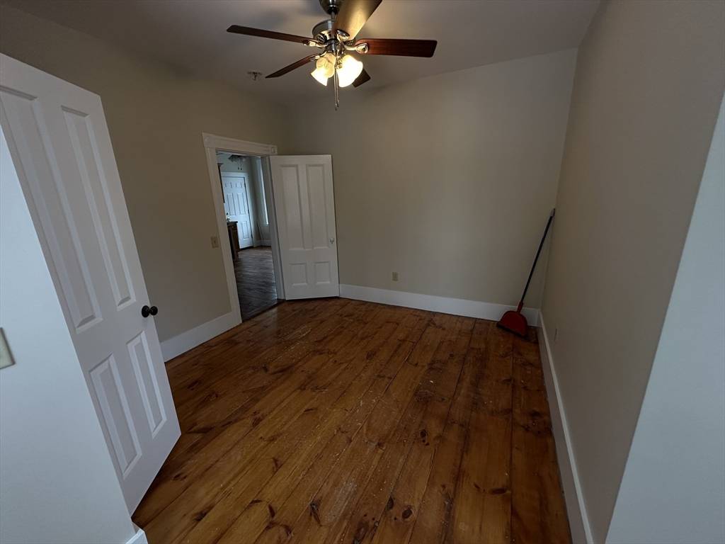 Haverhill, MA 01835,1160 Boston Rd #1