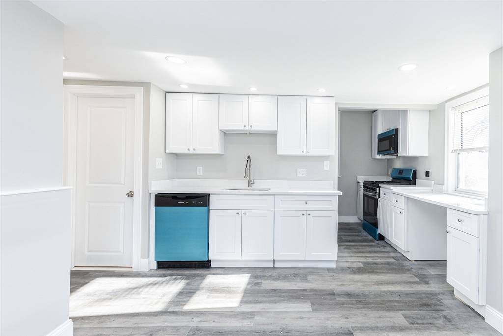 Malden, MA 02148,115 Webster St