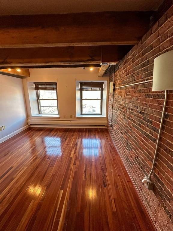 Boston, MA 02109,57 Fulton St #11