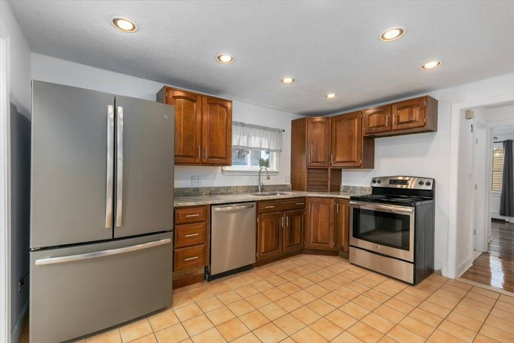 4 Maywood Terrace Woburn, MA 01801