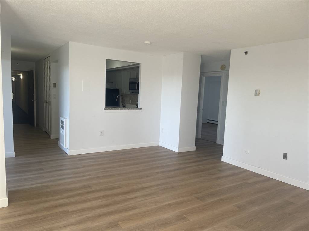 Quincy, MA 02169,1025 Hancock St. #13M