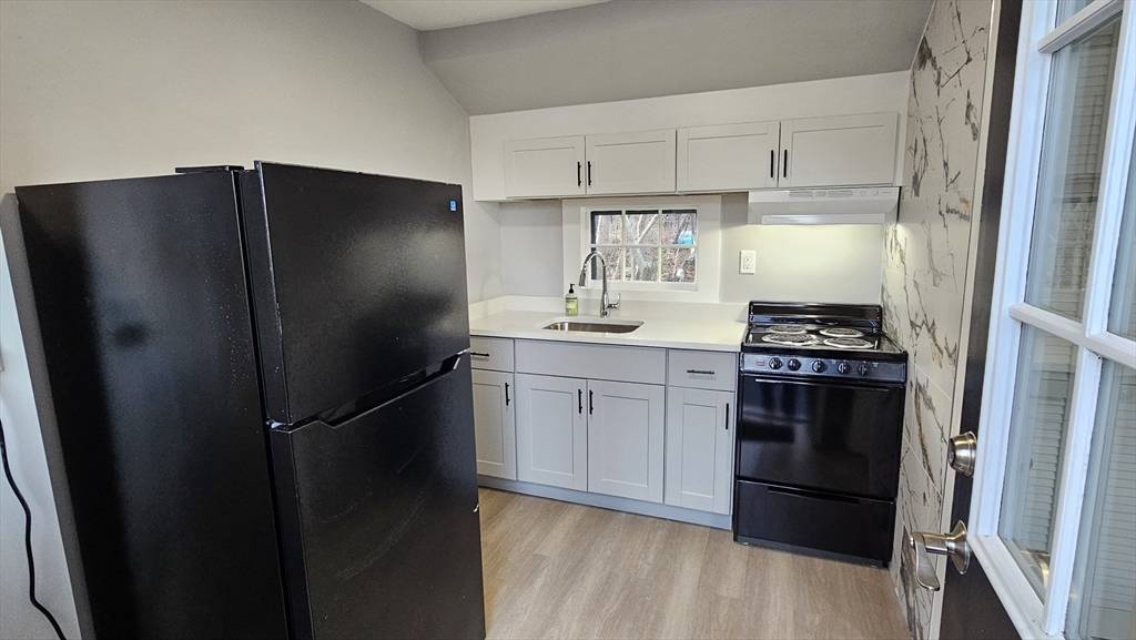 Bourne, MA 02532,825 Scenic Hwy #12