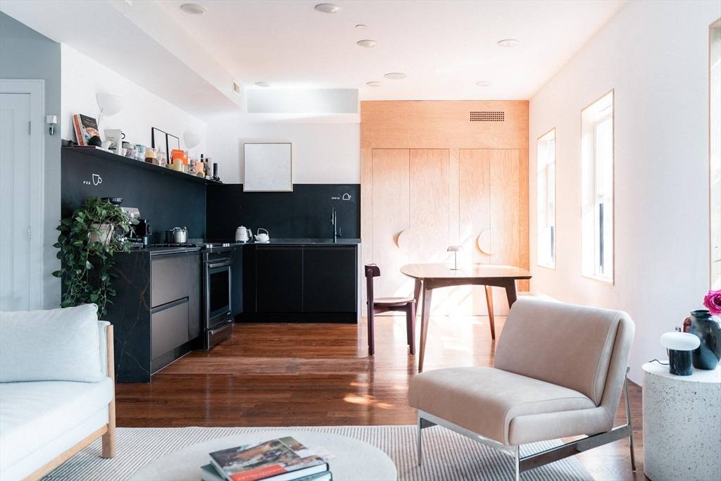 Boston, MA 02128,8 Anthony J Grieco Terr #3