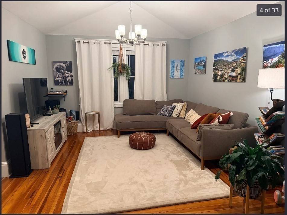 Salem, MA 01970,40 Winthrop St #3