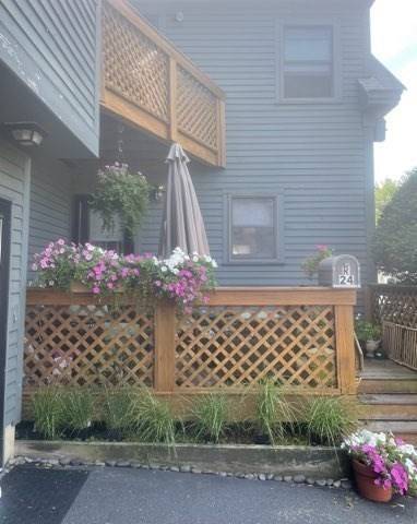 Marblehead, MA 01945,24 Pond Street #1