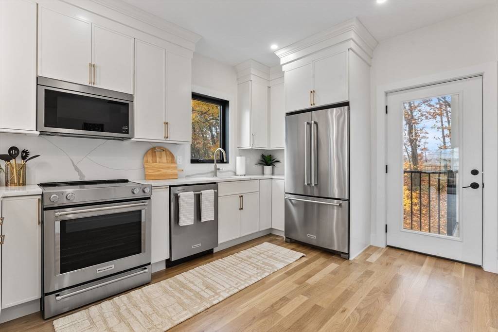 Quincy, MA 02169,599 Sea St #2