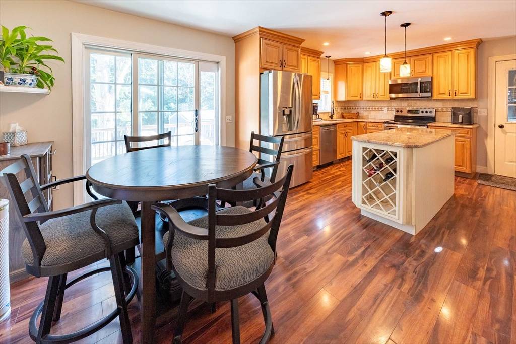 Granby, MA 01033,41 Morgan St