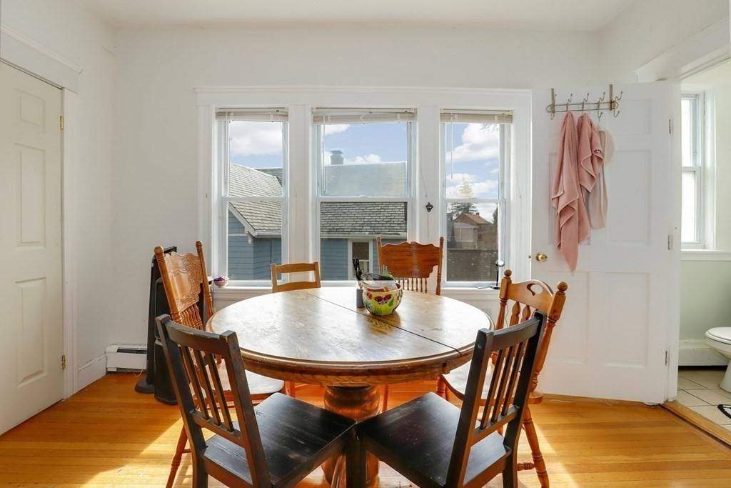 Newton, MA 02467,62 Algonquin Rd. #1