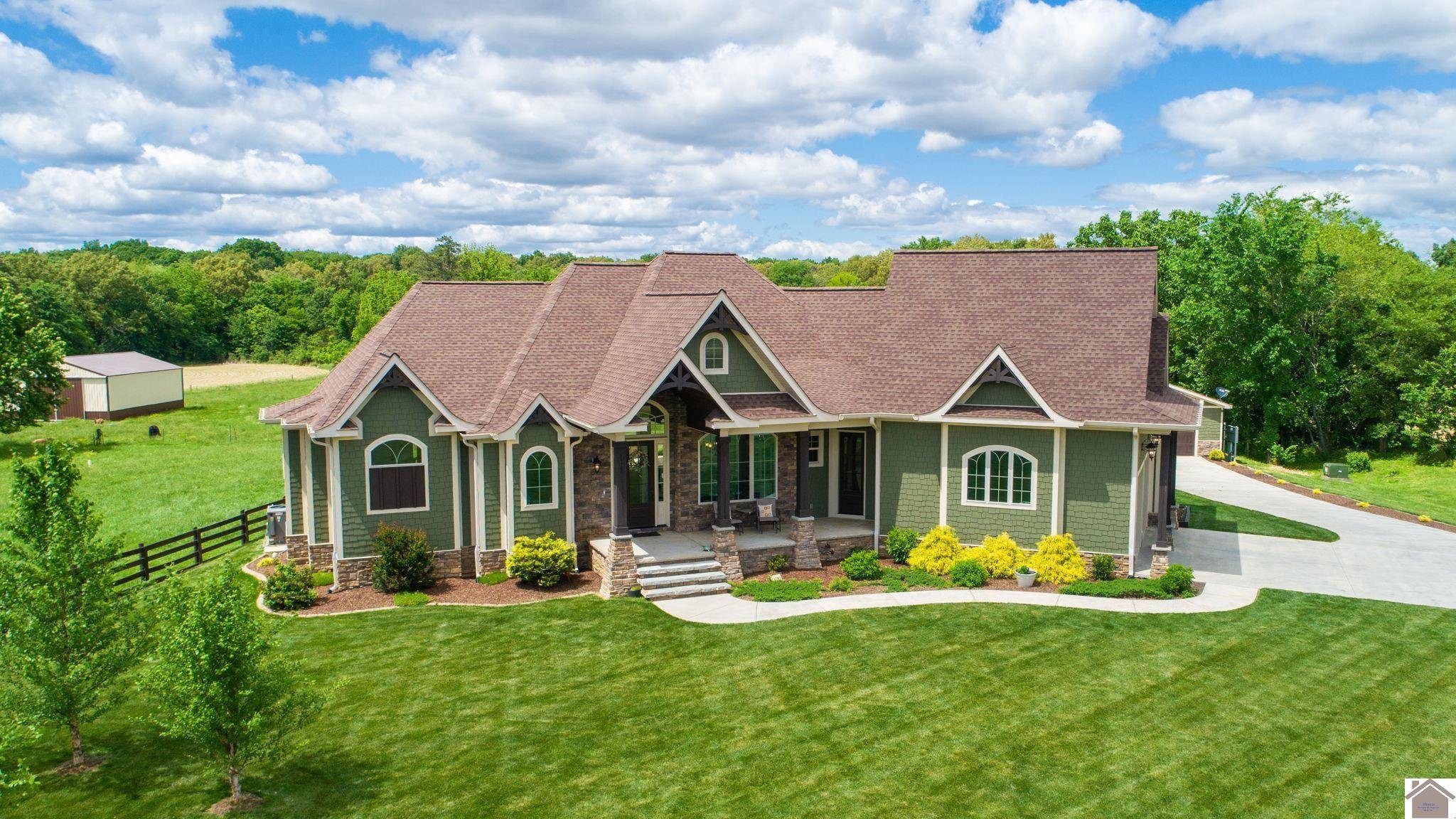Murray, KY 42071,852 Coleman Trail
