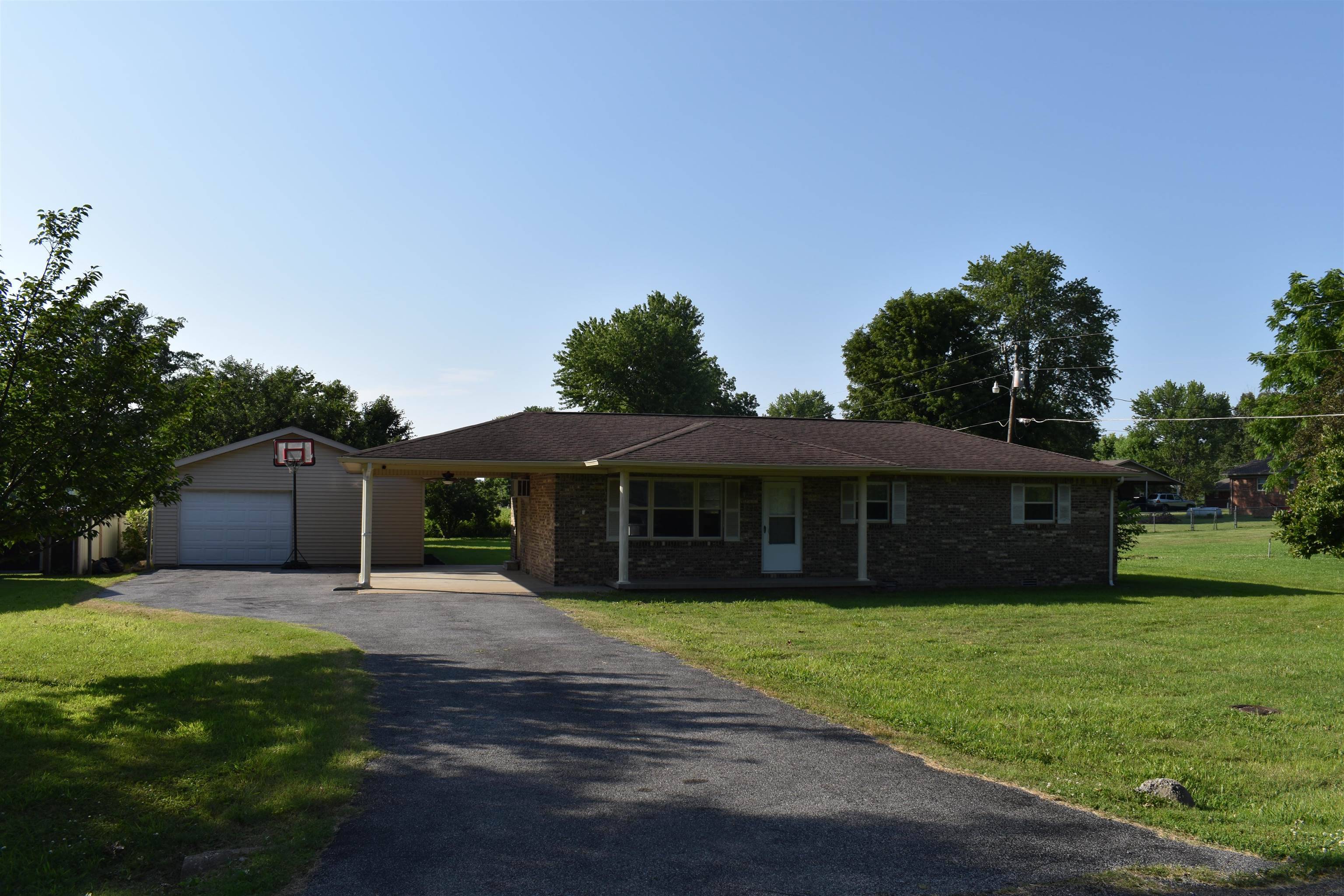 Ledbetter, KY 42058,445 Cindy Drive