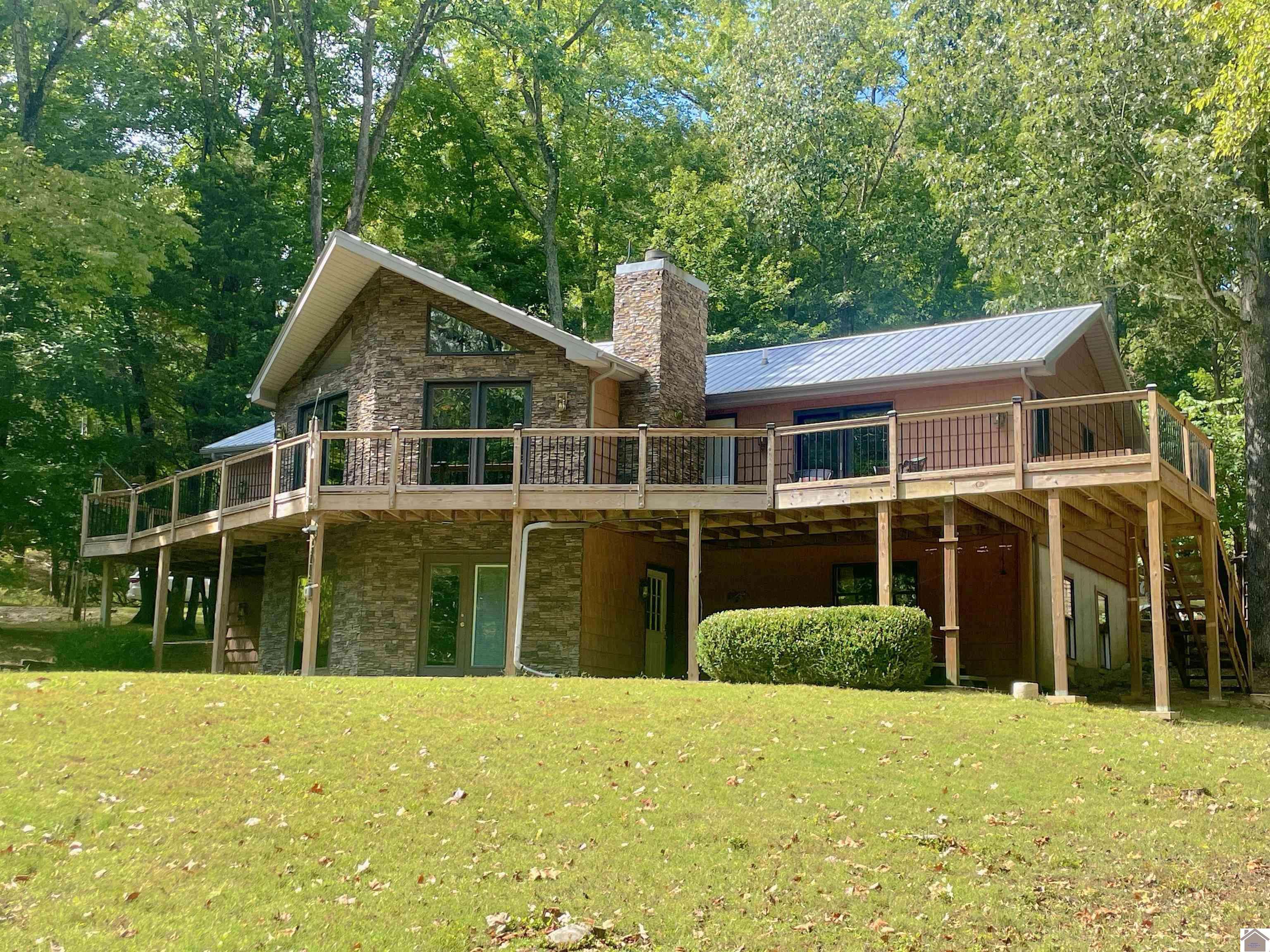 Eddyville, KY 42038,79 Winchester Court