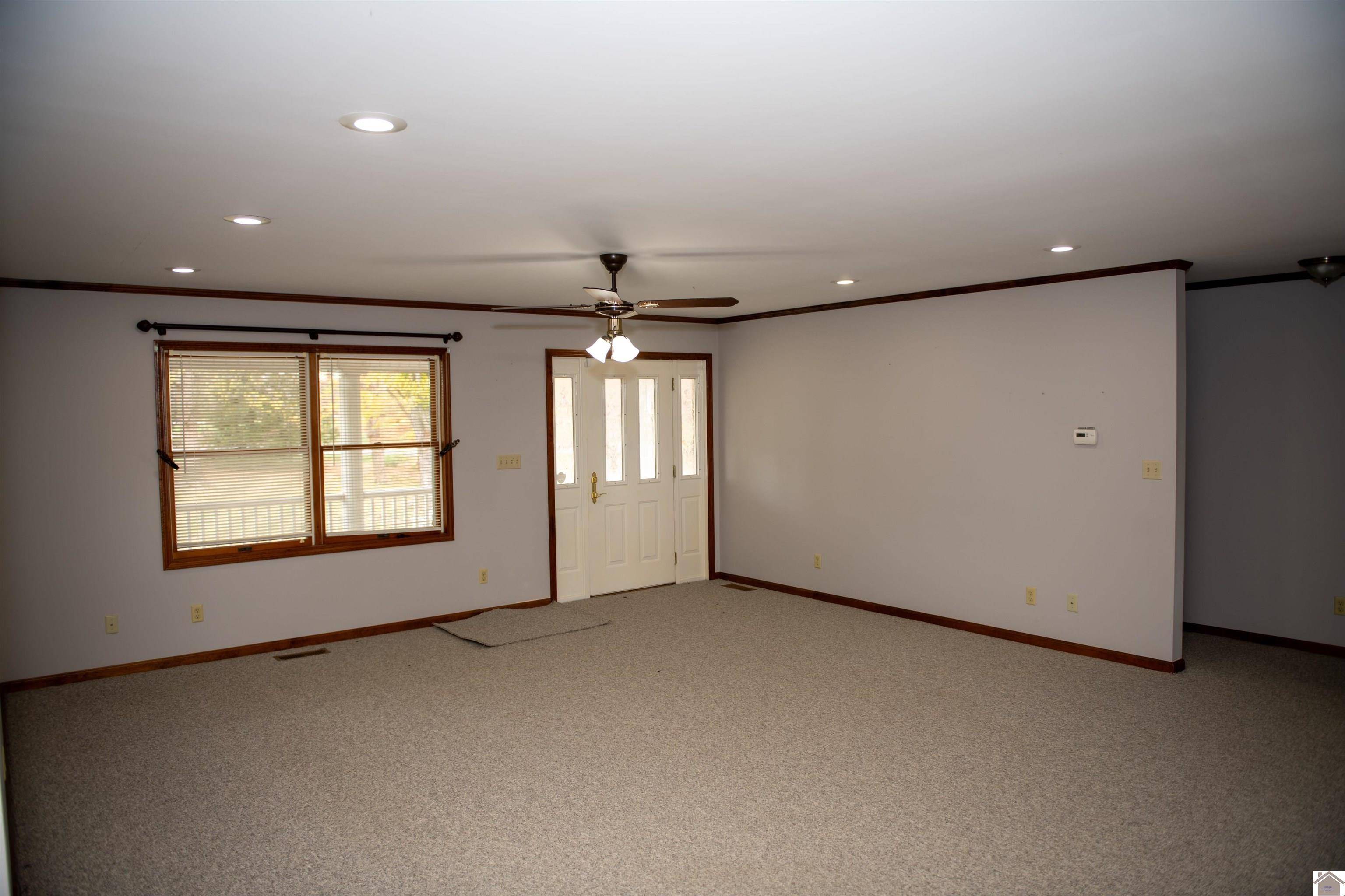 Arlington, KY 42041,1441 E HWY 80
