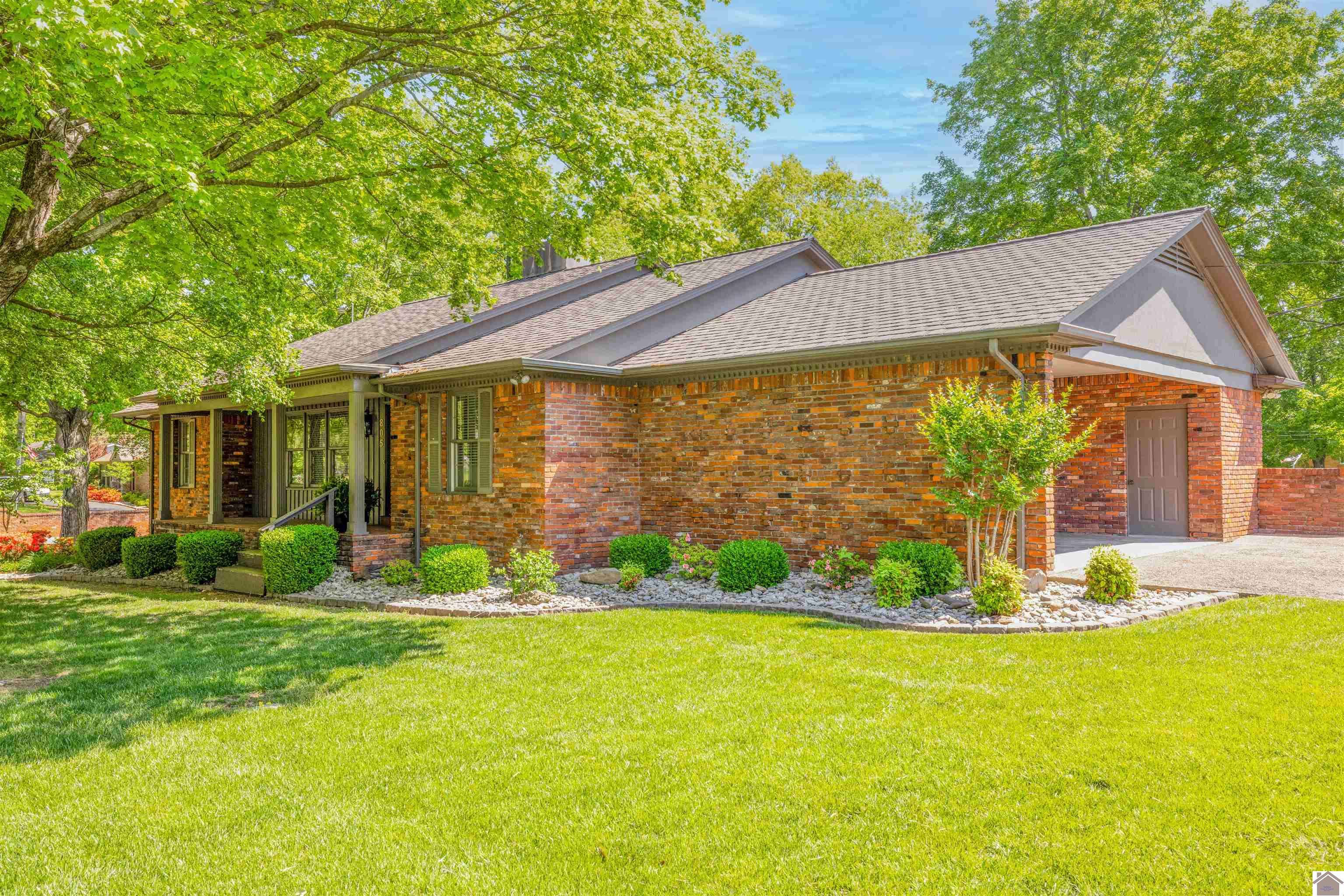 Murray, KY 42071,805 S 16th