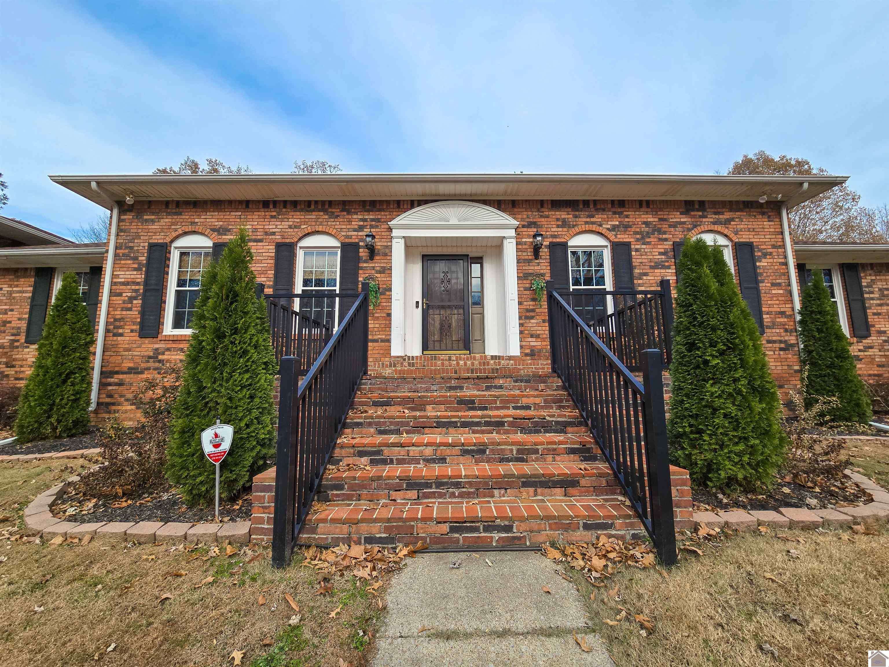Paducah, KY 42001,145 Brenna Dr