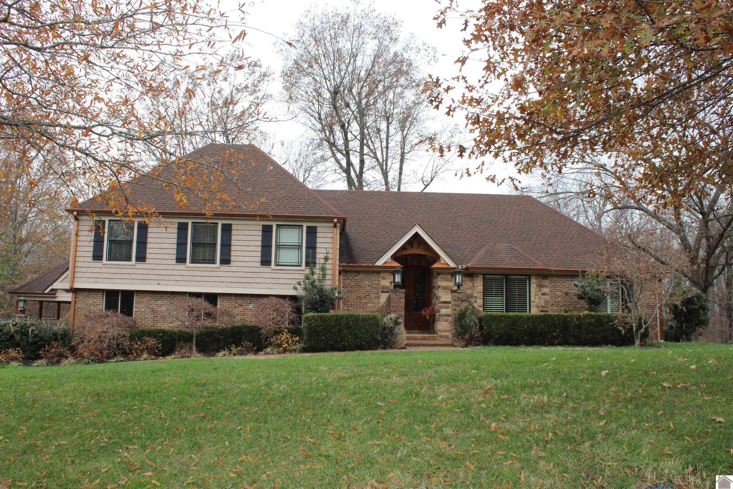 Paducah, KY 42001,52 Martin Circle