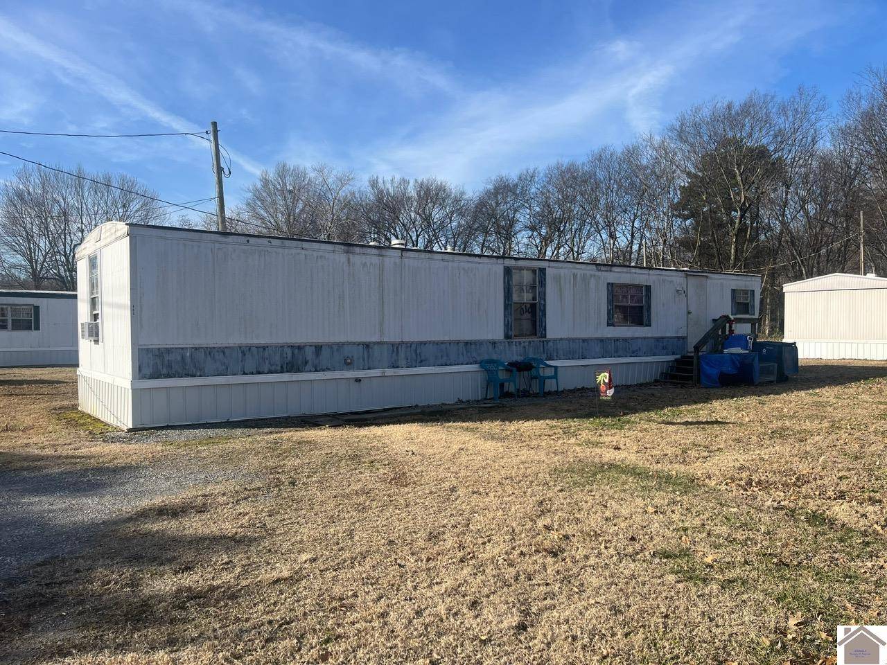 Ledbetter, KY 42058,466,486 Clarks Ferry Rd