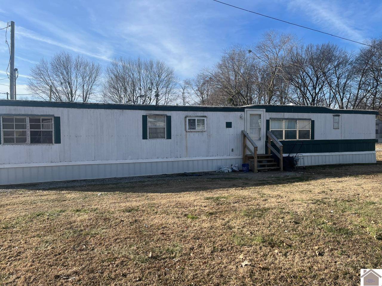 Ledbetter, KY 42058,466,486 Clarks Ferry Rd
