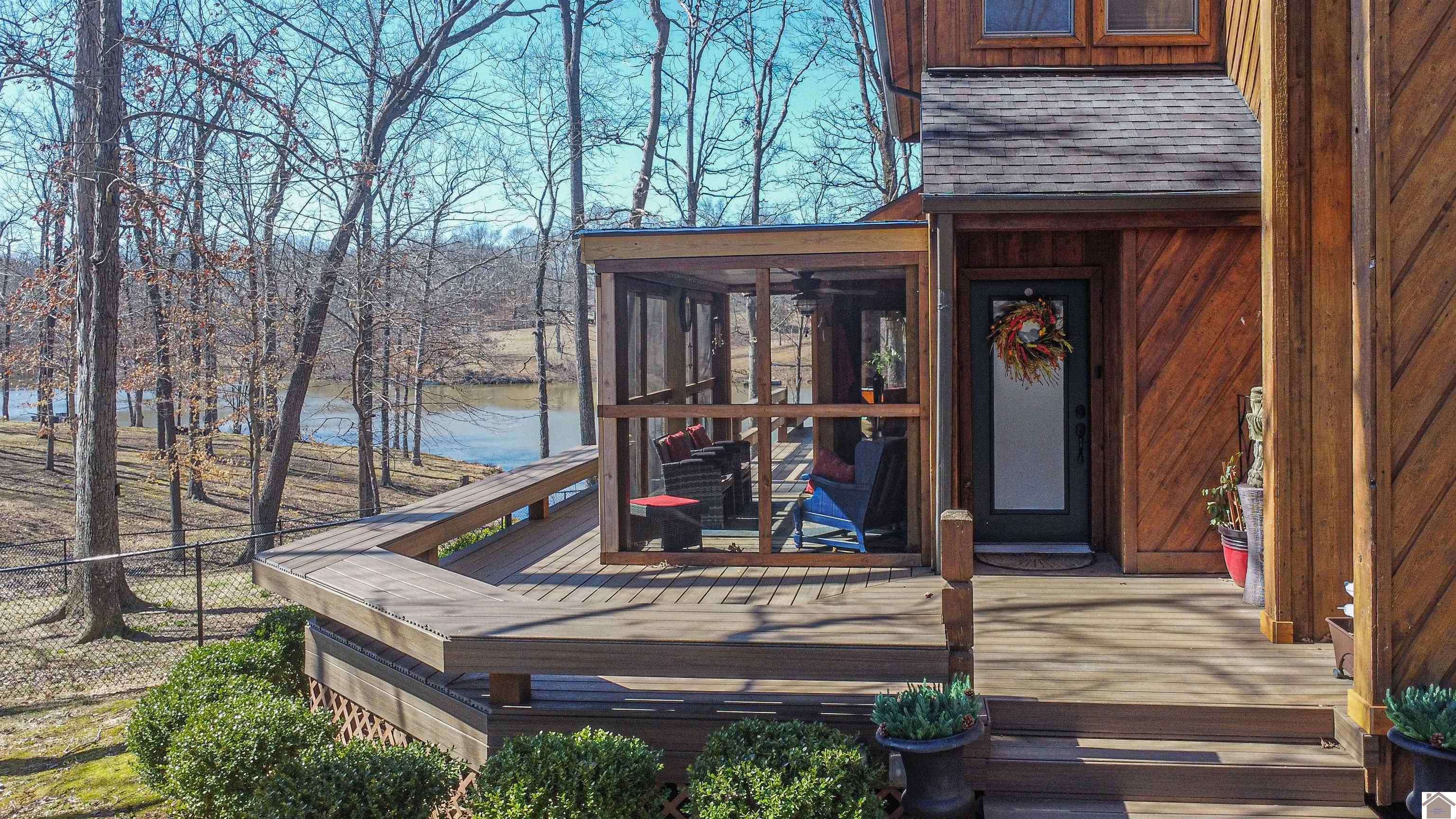 Gilbertsville, KY 42044,243 Sonnet Lane