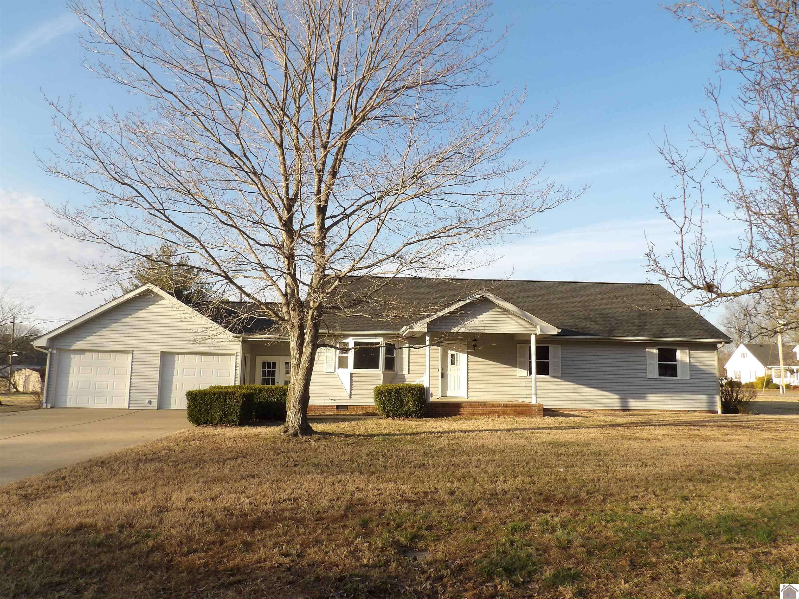 Benton, KY 42025,101 Hancock Lane
