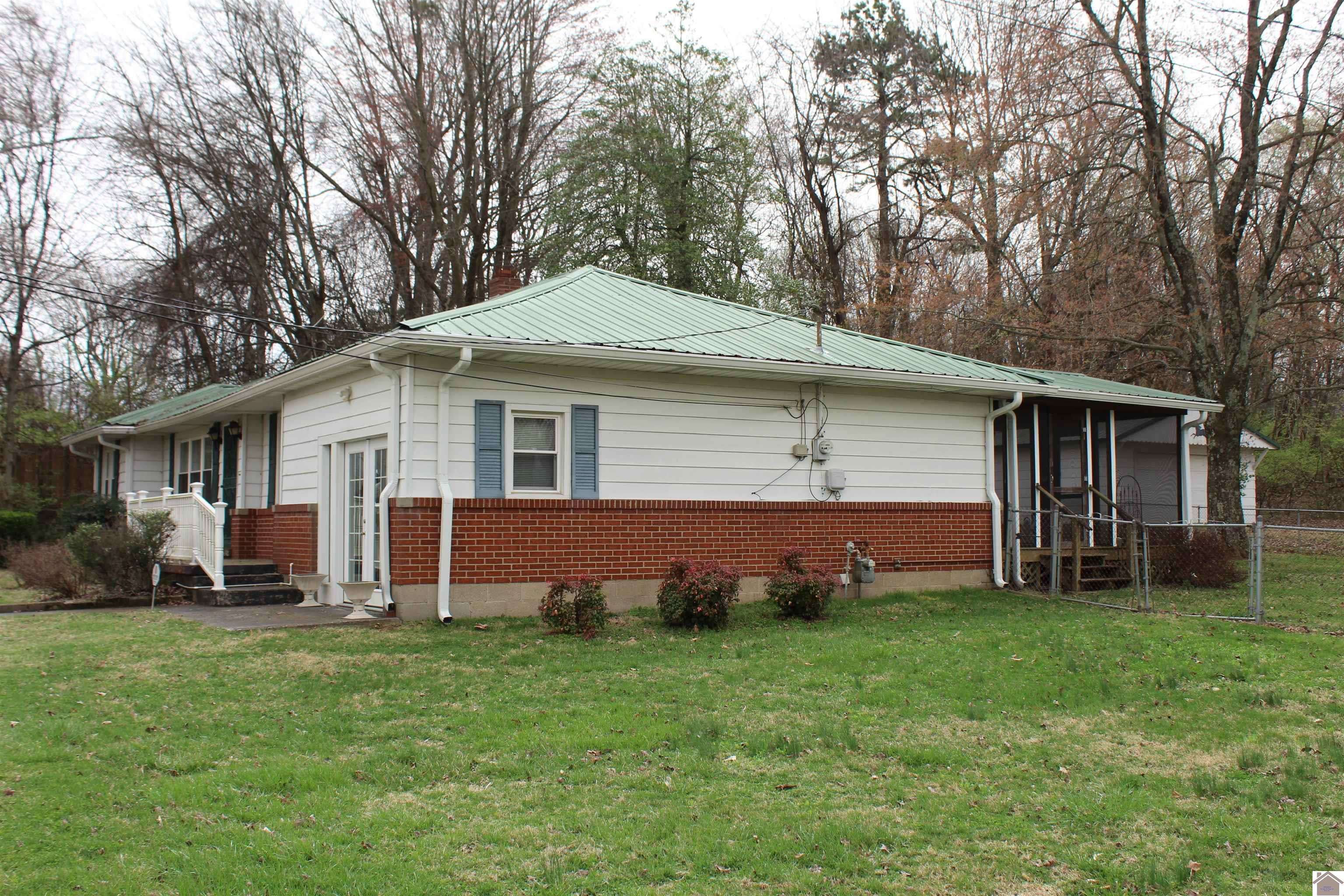 Paducah, KY 42003,111 Nolan Drive